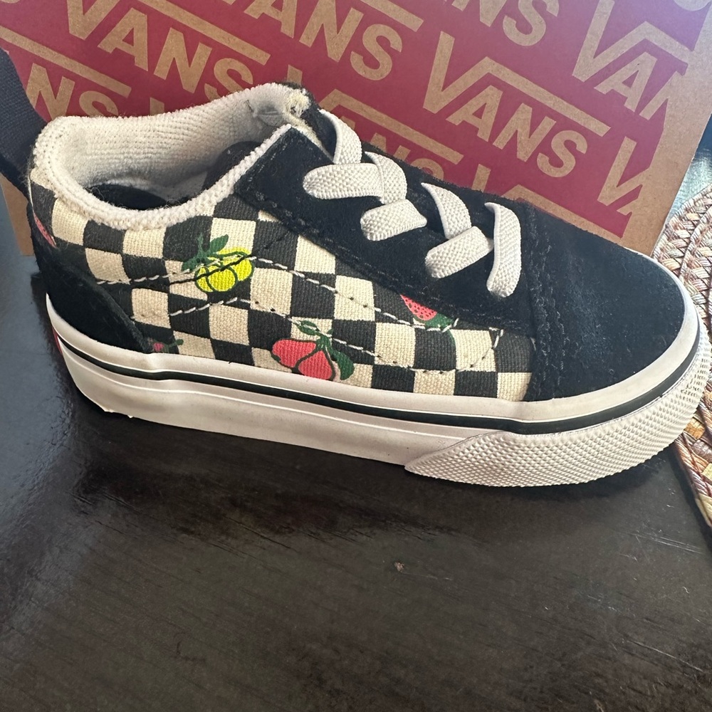 Old skool vans BRAND NEW